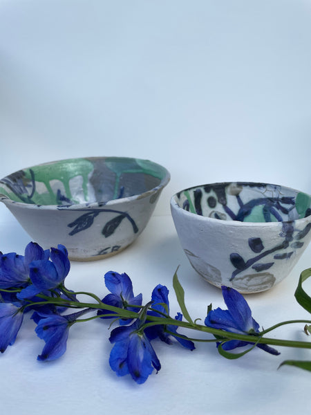 LARGE BLUE BELL BOWL