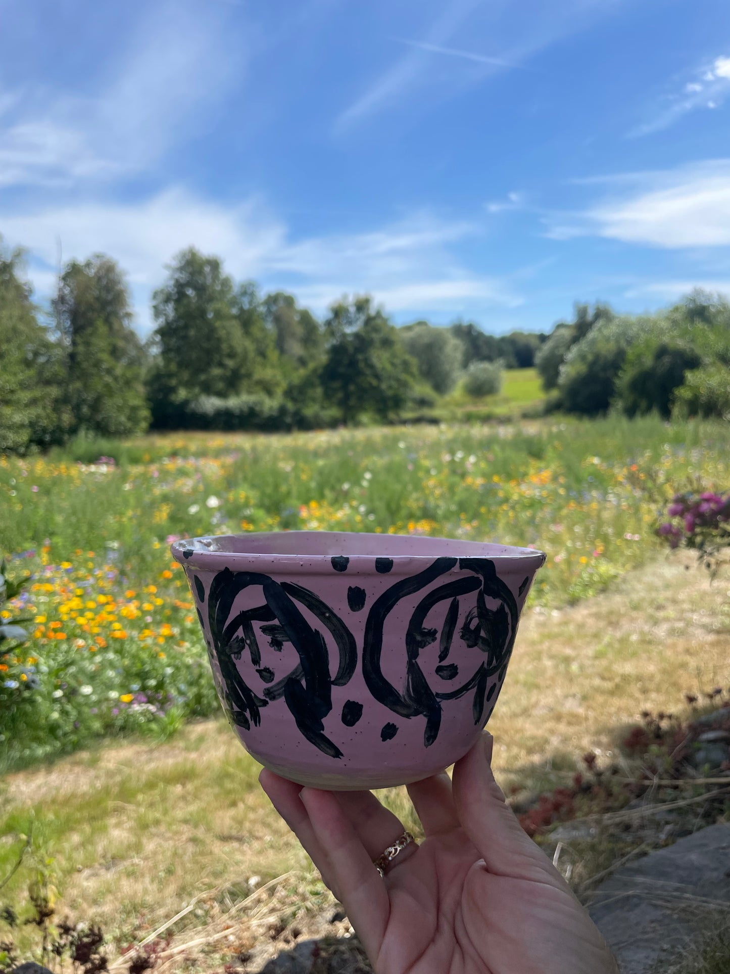 Summer Ceramic pots x 4