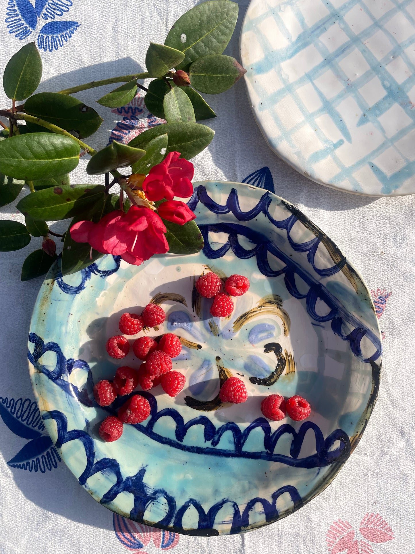 GUGGENHEIM DISH